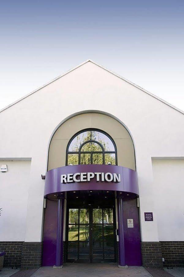Premier Inn South Mimms/Potters Bar Екстер'єр фото