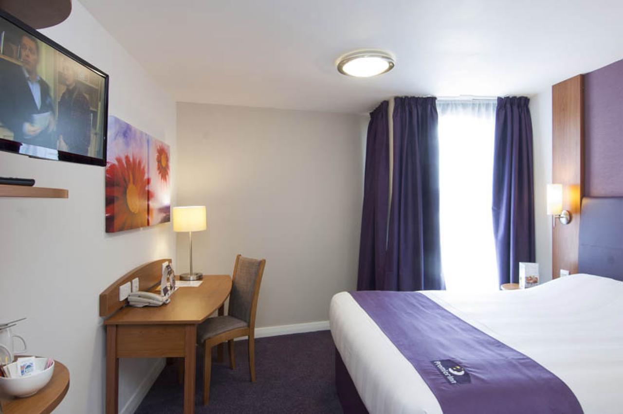 Premier Inn South Mimms/Potters Bar Номер фото