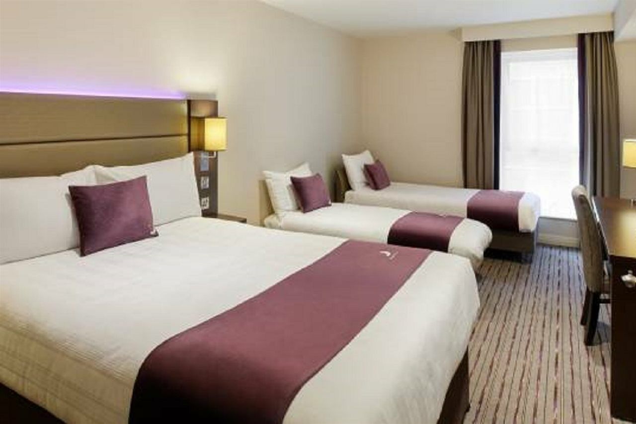 Premier Inn South Mimms/Potters Bar Екстер'єр фото